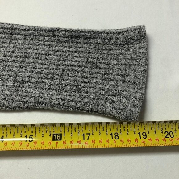 Nwot Monteau Fitted Long Sleeve Knit V Neck Midi Dress Heather Grey Size Med - Picture 9 of 10